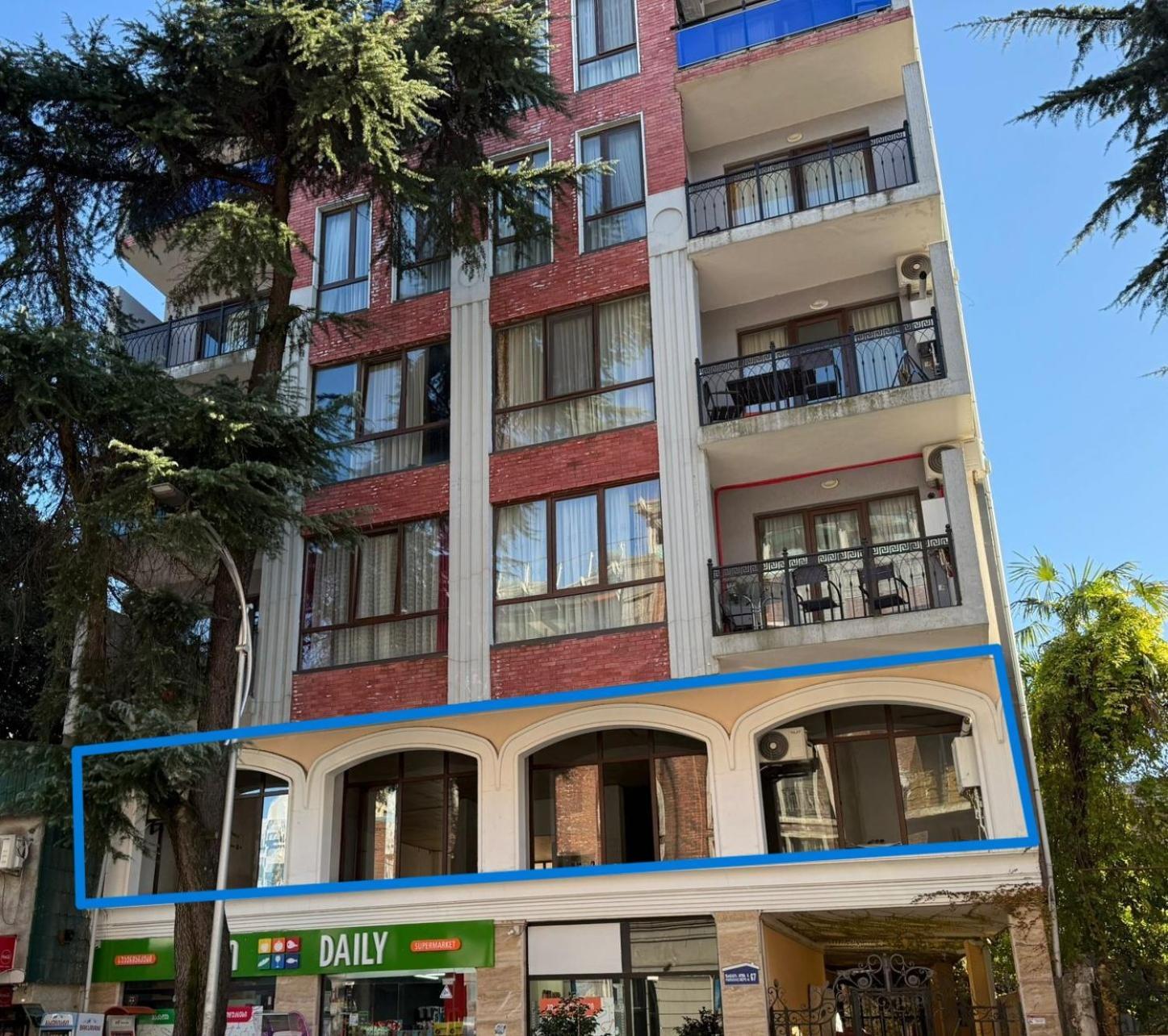 Karvi Hostel & Suites Batumi Exterior photo